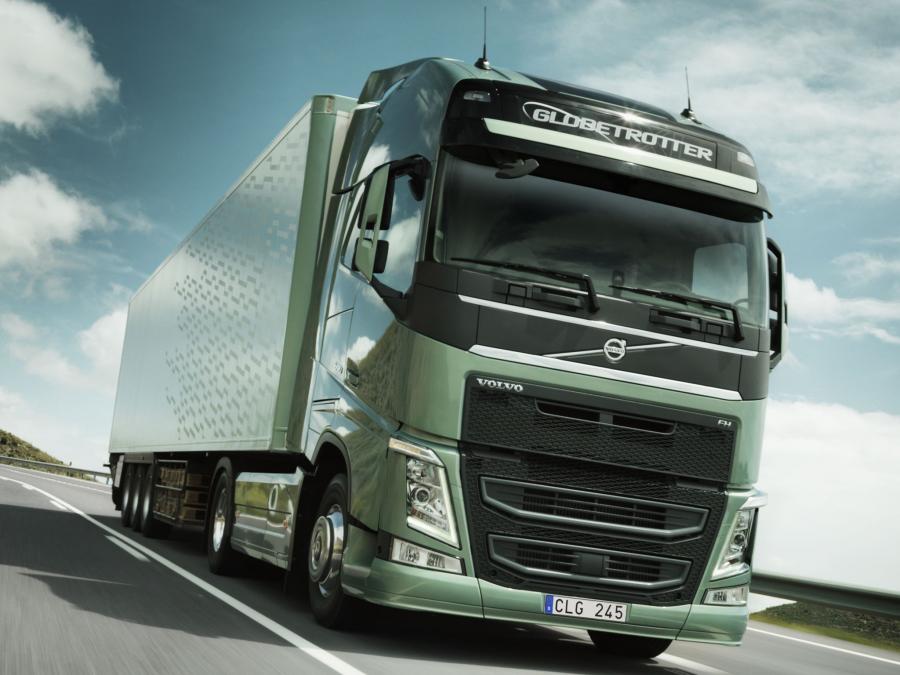  Volvo FH 540 4x2 2012 года  (фото 3 из 18)